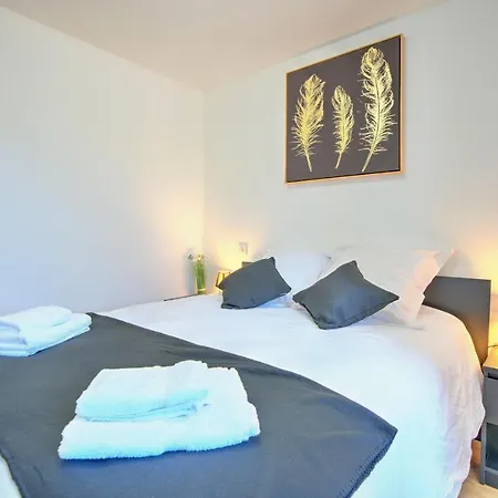 Apartment Le Sabot - Netflix/wi-fi Fibre/terasse - 4 Pers Banassac